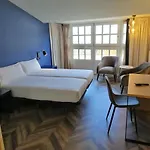 Hotel Alda Galeria Coruna 2*