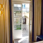 Hotel Alda Galeria Coruna 2*