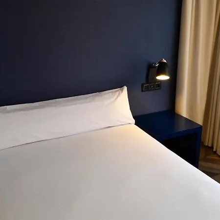 Alda Galería Coruña 2*