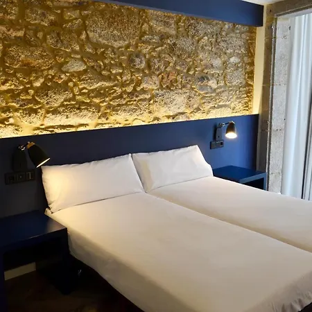 Alda Galería Coruña Hotel 2*
