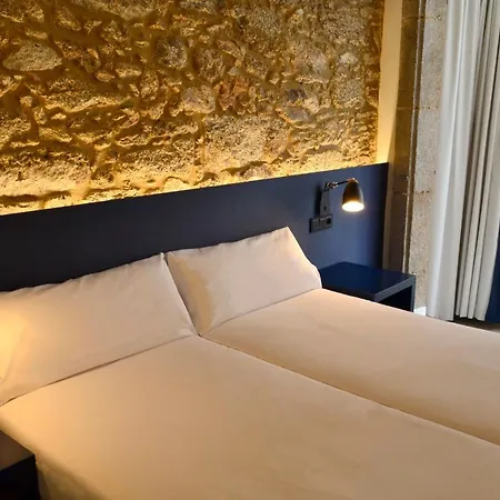 Alda Galería Coruña Hotel 2*