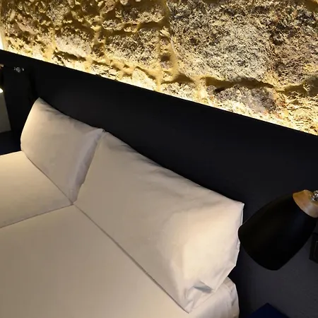 Alda Galeria Coruna Hotel