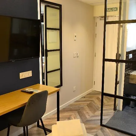 Alda Galeria Coruna 酒店 拉科鲁尼亚