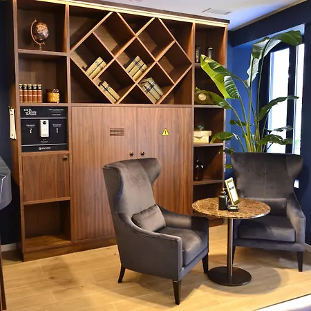 Hotel Alda Galeria Coruna 2*