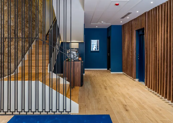 Ξενοδοχείο Alda Galeria Coruna 2*