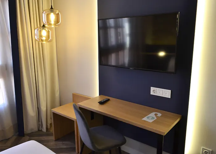 Alda Galeria Coruna Ξενοδοχείο 2*