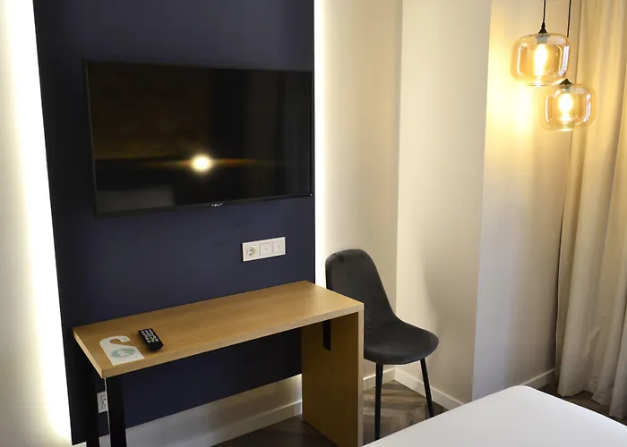 Ξενοδοχείο Alda Galeria Coruna 2*